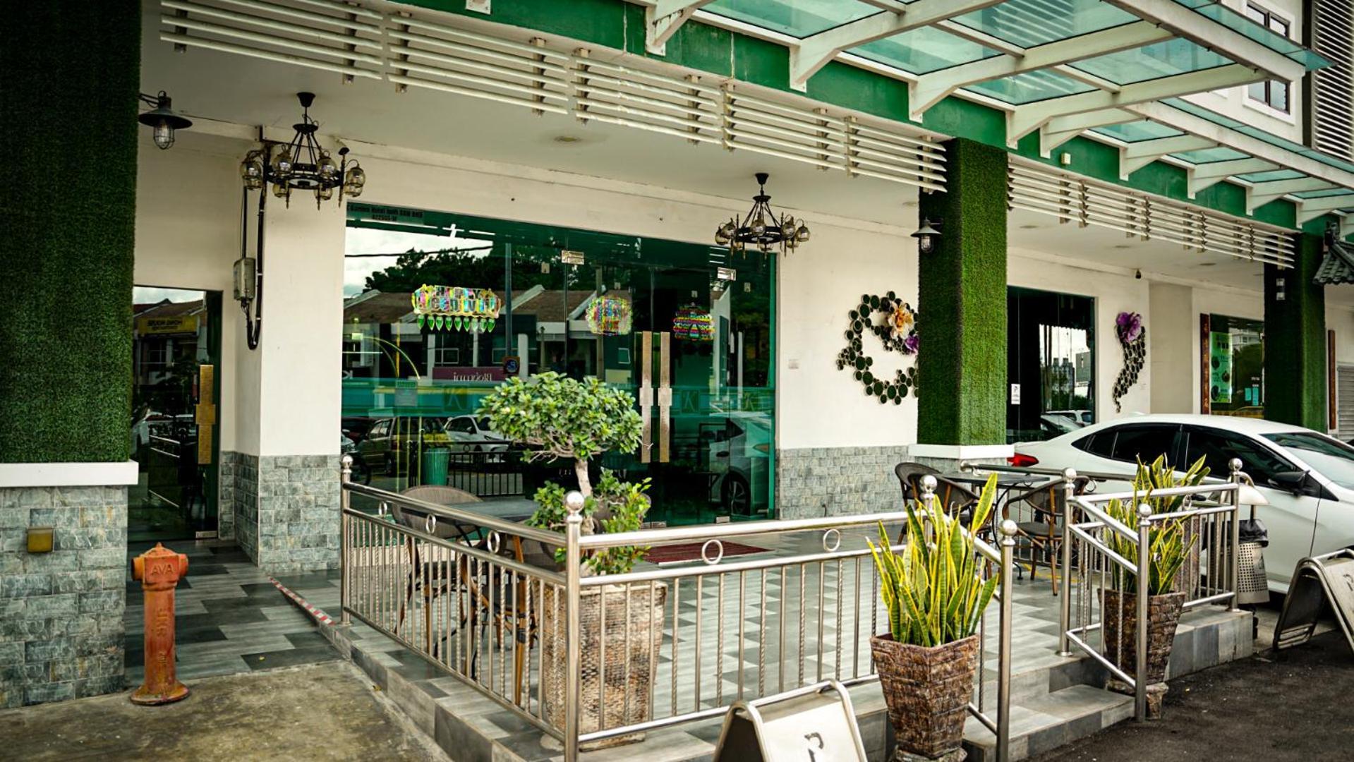 K Garden Hotel Ipoh Buitenkant foto